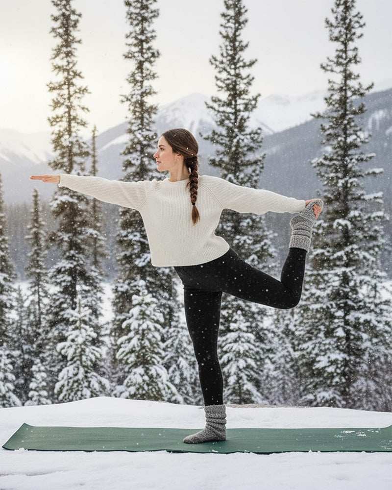 Winter Essentials High-Waisted Fleece Leggings with Pockets